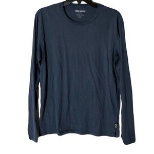 Todd Snyder New York Navy Premium Jersey Cotton Long Sleeve Tee Small Mens Soft